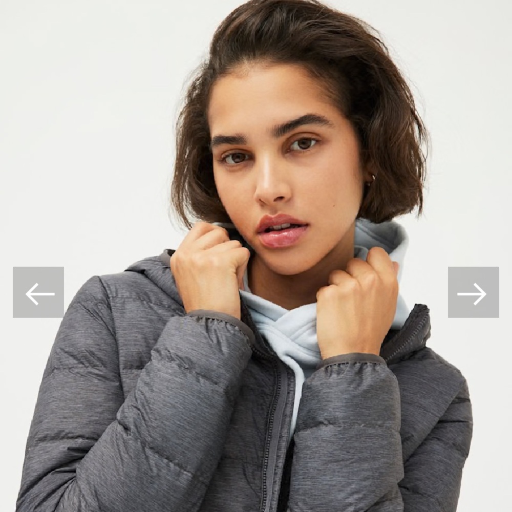 TNA Sage Green Puffer Jacket New Little Puff Packable Aritzia Medium